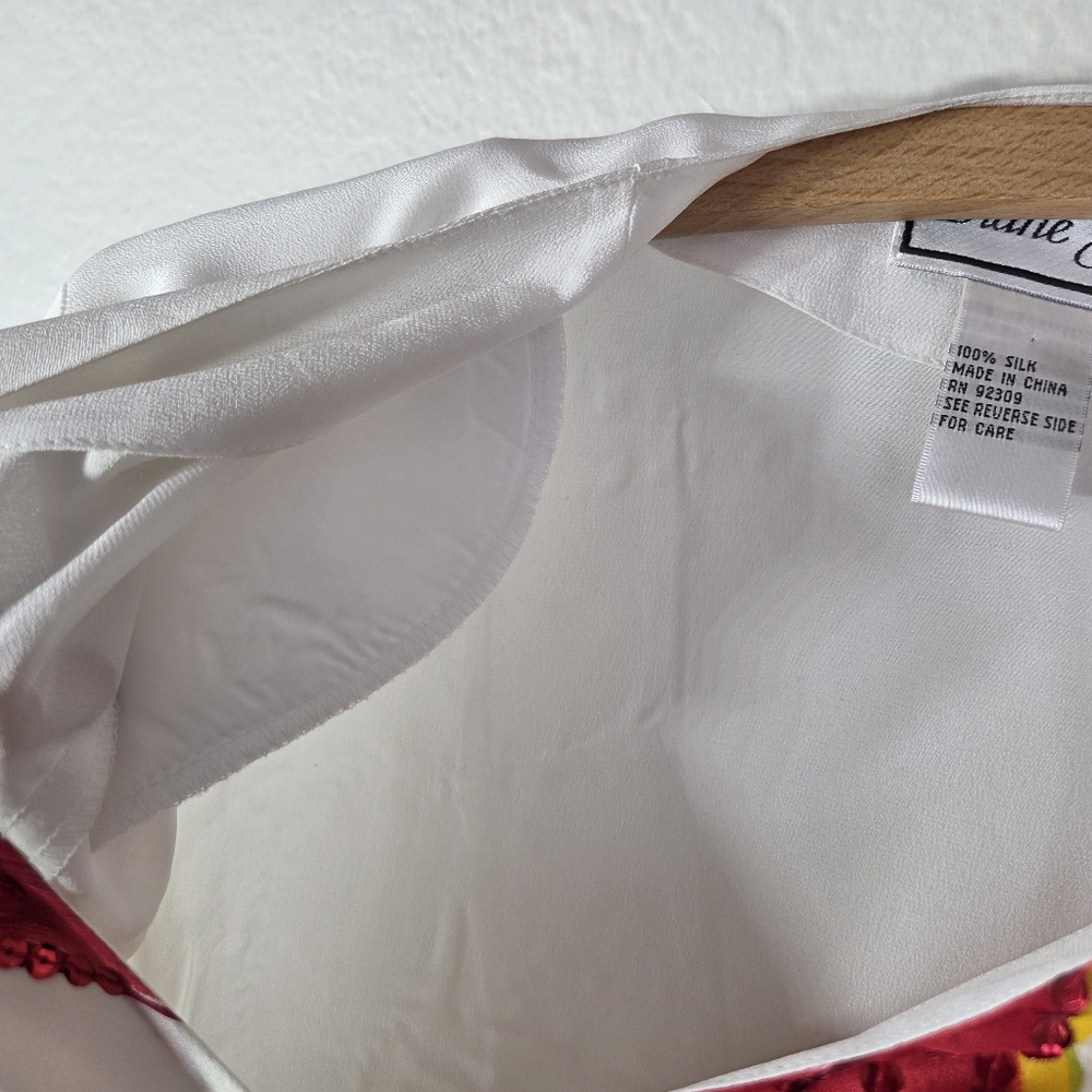 Diane Gilman Silk Beaded Vintage Size M ButtonUp Floral Tunic Blouse White Red - Picture 15 of 16